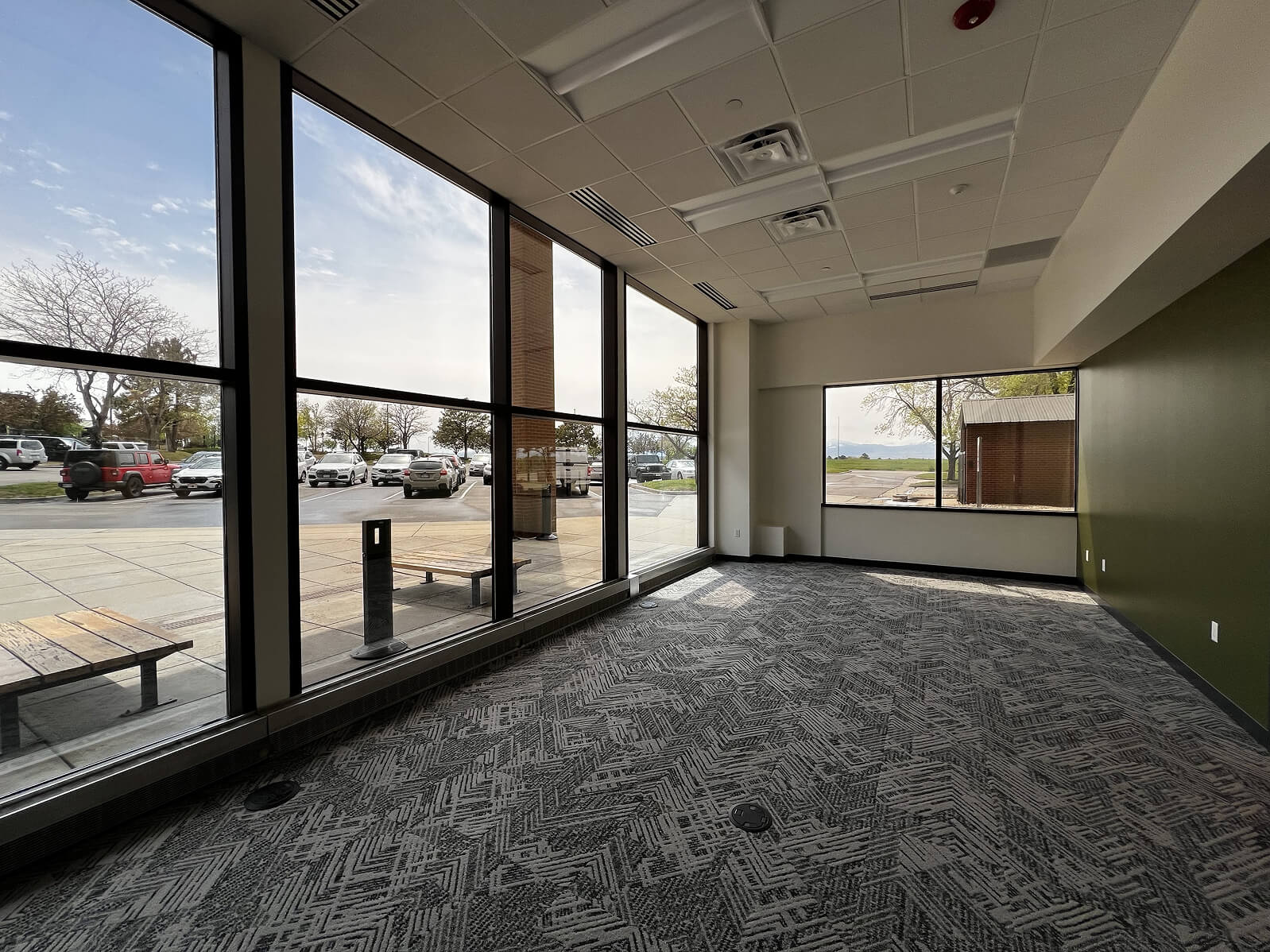 Meeting Rooms & Day Offices